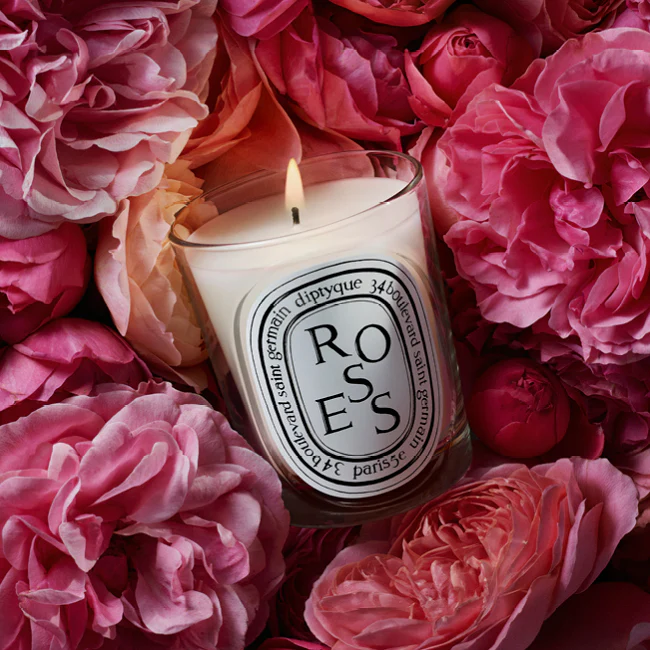 Roses Classic Candle - Image 2